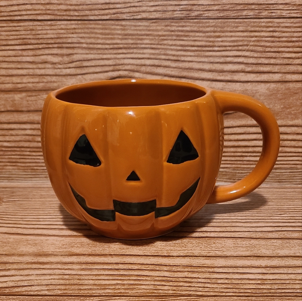 Target BP Halloween Pumpkin Jack o Lantern Mug - Picture 2 of 3